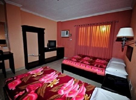 Miami Inn Cagayán de Oro Extérieur photo