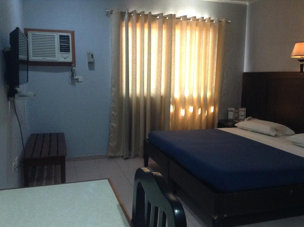 Miami Inn Cagayán de Oro Extérieur photo