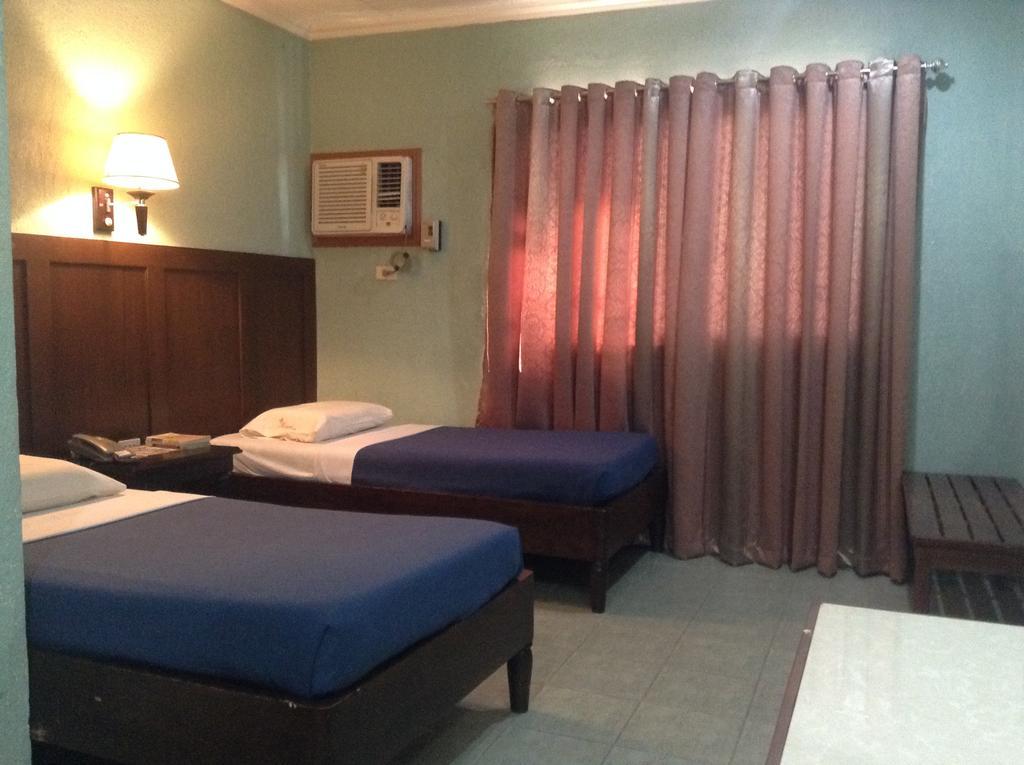 Miami Inn Cagayán de Oro Extérieur photo