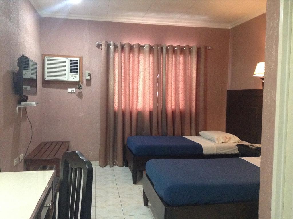 Miami Inn Cagayán de Oro Extérieur photo